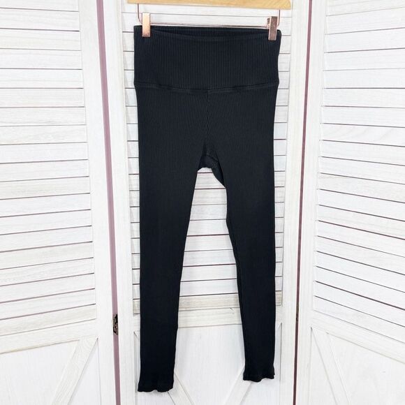 Pink by Victorias Secret Ribbed Knit Leggings Black Medium - Picture 1 of 13